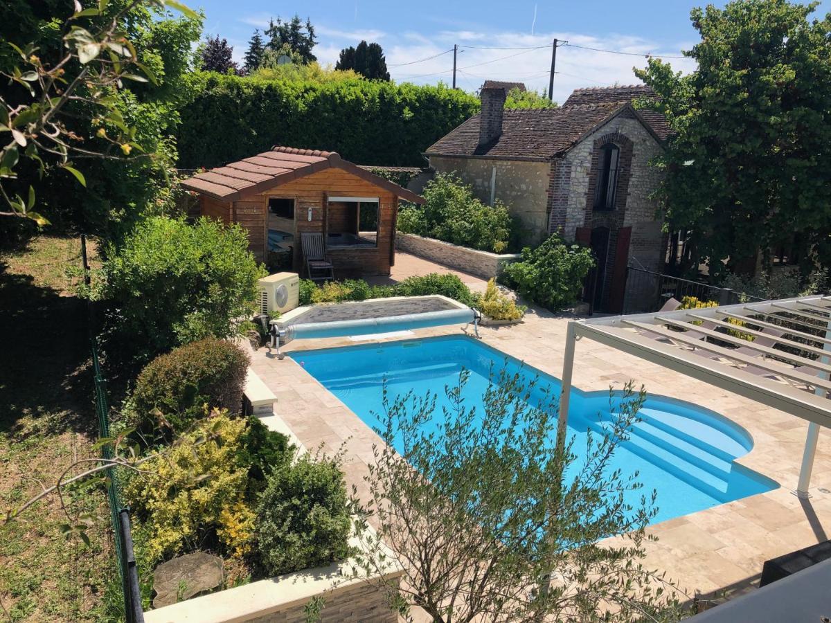 Le Rouge & Blanc Bed and Breakfast Saint-Maurice-le-Vieil Εξωτερικό φωτογραφία