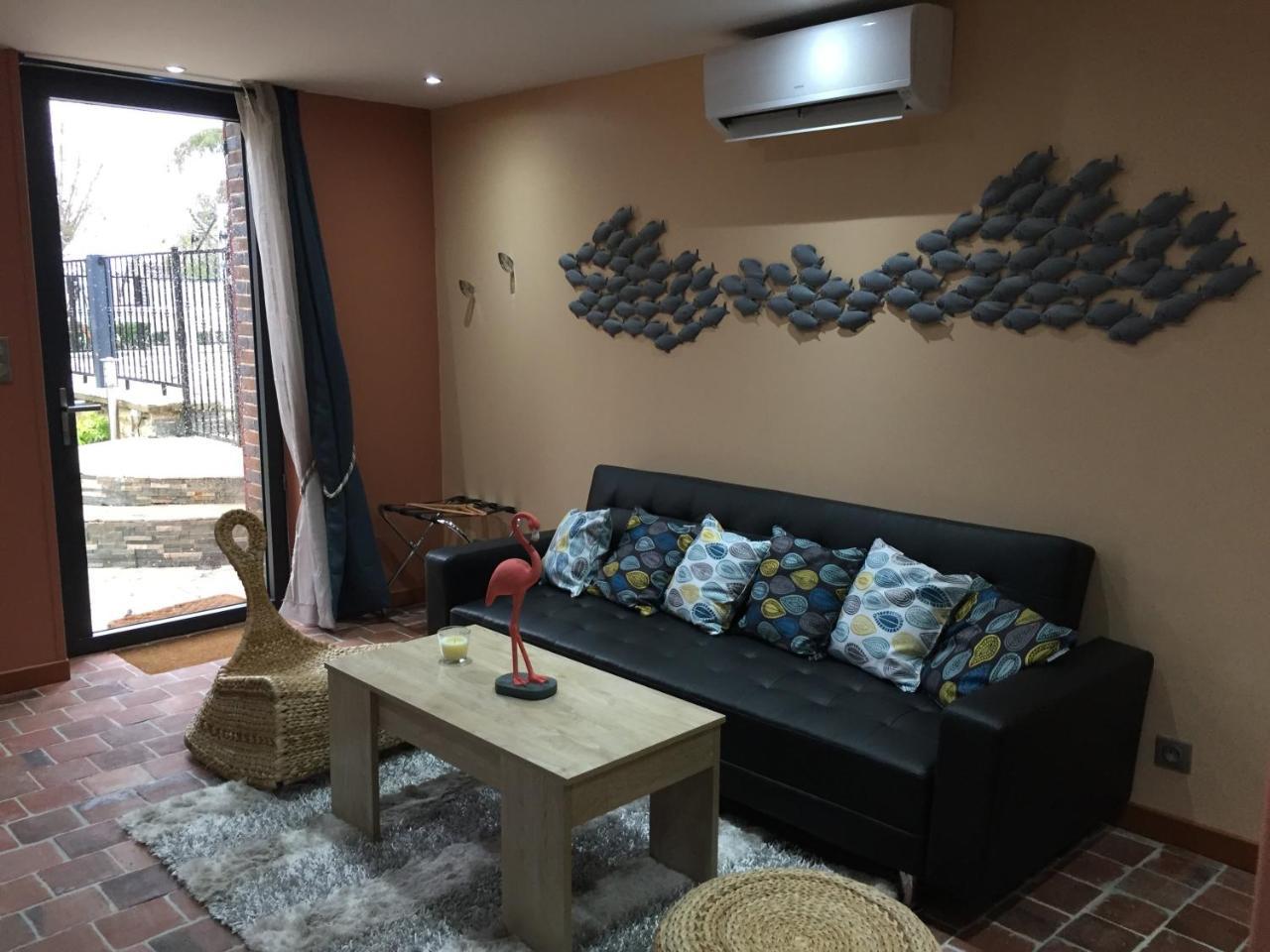 Le Rouge & Blanc Bed and Breakfast Saint-Maurice-le-Vieil Εξωτερικό φωτογραφία