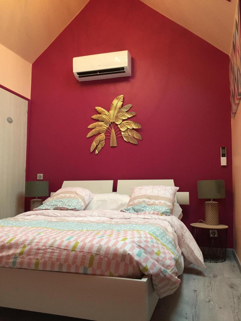 Le Rouge & Blanc Bed and Breakfast Saint-Maurice-le-Vieil Εξωτερικό φωτογραφία