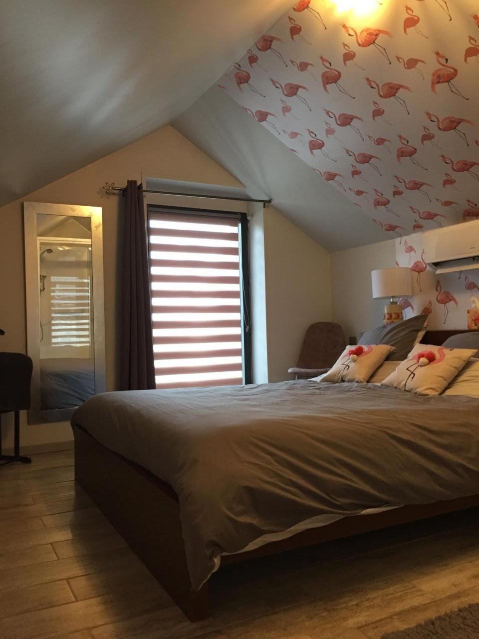 Le Rouge & Blanc Bed and Breakfast Saint-Maurice-le-Vieil Εξωτερικό φωτογραφία