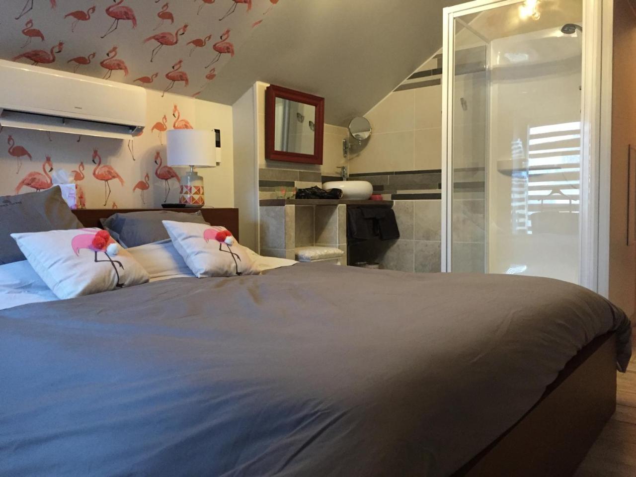 Le Rouge & Blanc Bed and Breakfast Saint-Maurice-le-Vieil Εξωτερικό φωτογραφία